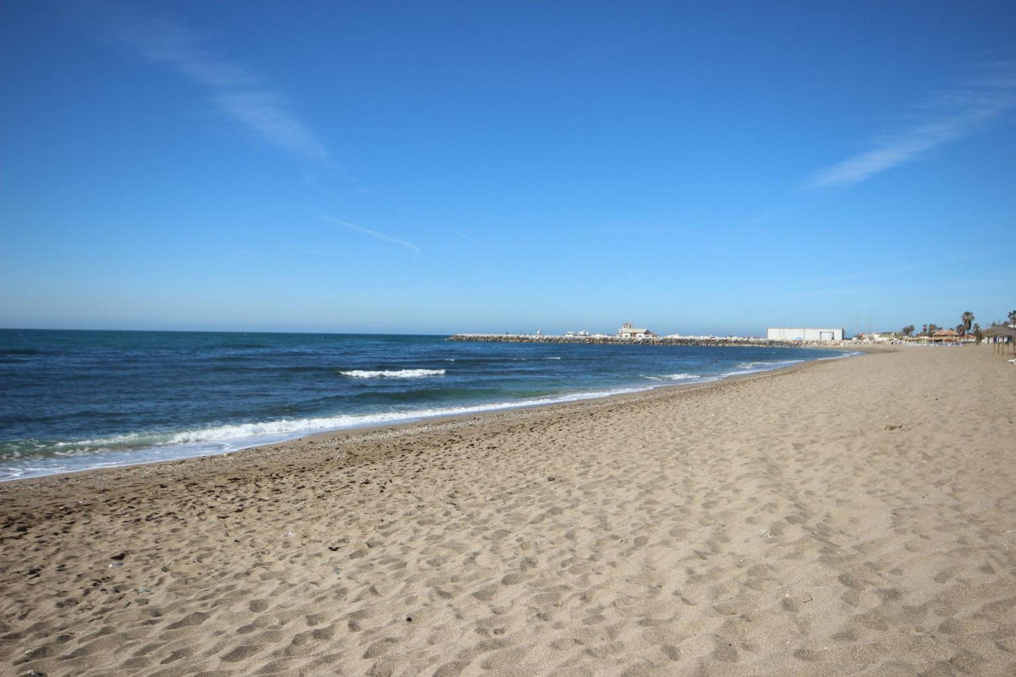 Luxury Ground Floor Apt - 300 M To Cabopino Golf Marbella Exterior photo