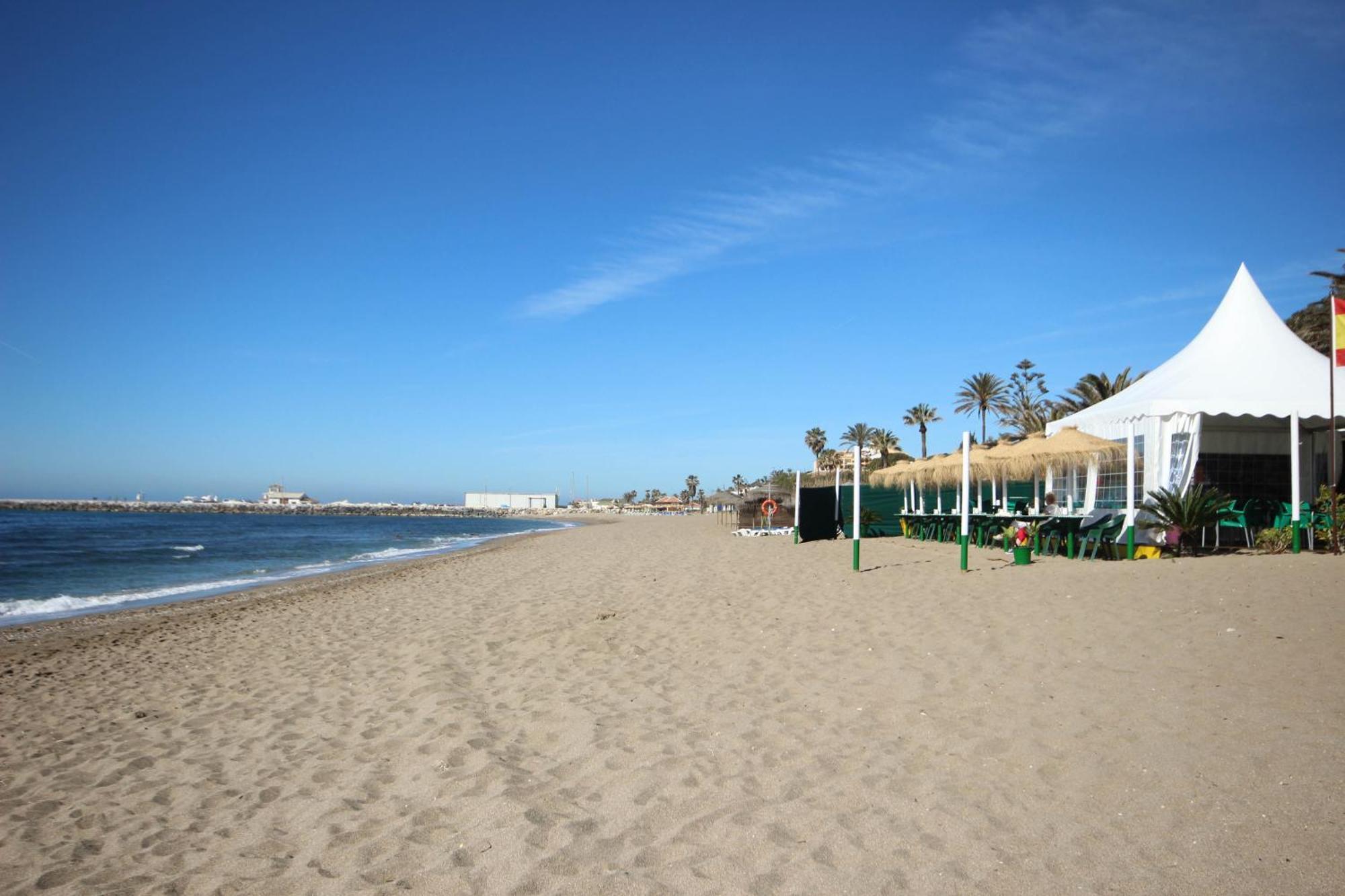 Luxury Ground Floor Apt - 300 M To Cabopino Golf Marbella Exterior photo